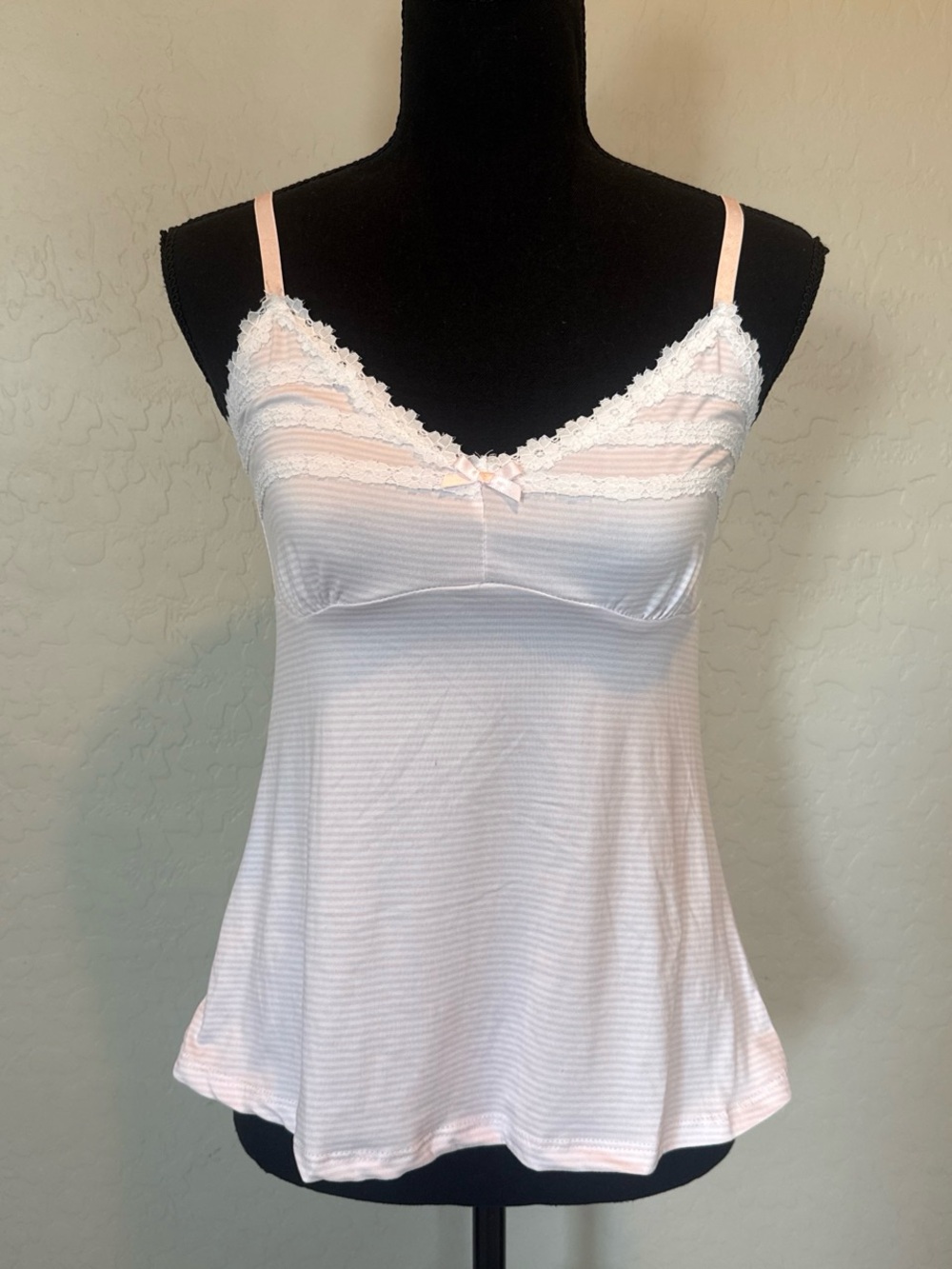 Lace-Trim Pink Strappy Camisole Top